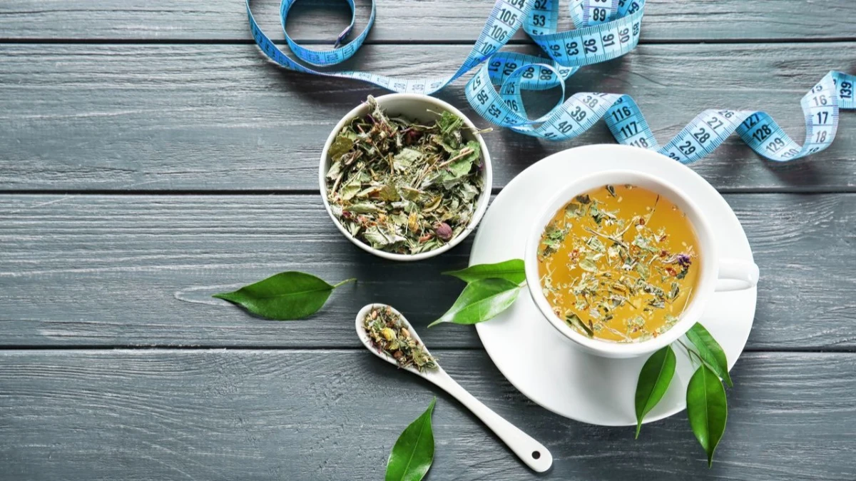 بهترین دمنوش‌های خانگی برای لاغری و چربی‌سوزی