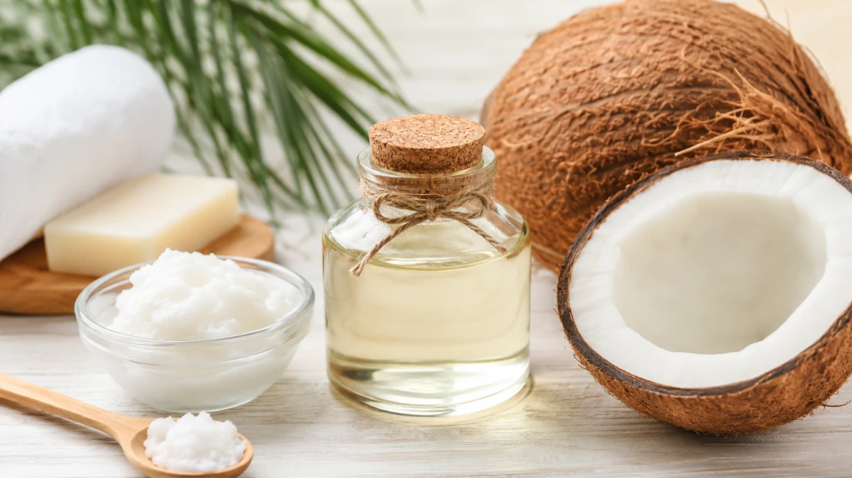 خواص روغن نارگیل؛ راهنمای کامل فواید، کاربردها و نحوه مصرف