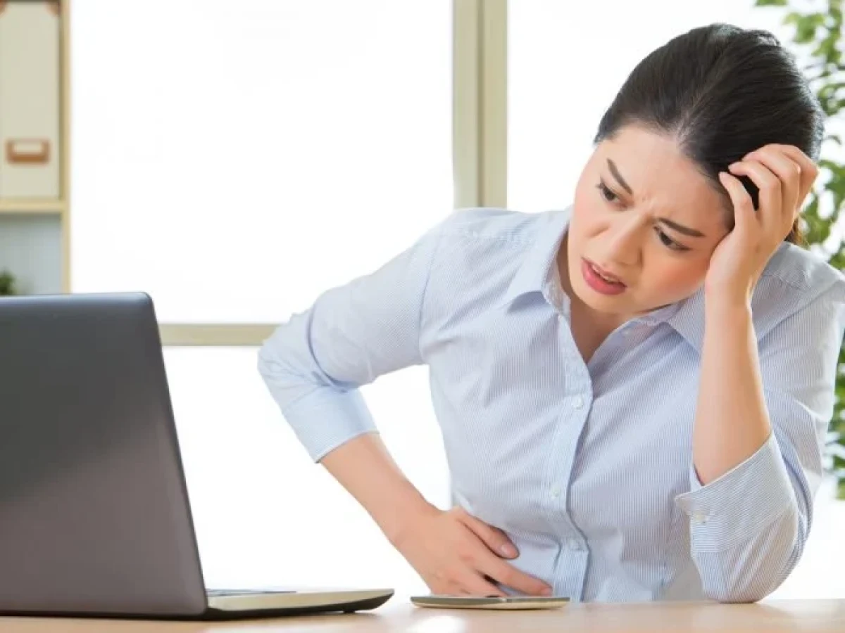 19 درمان‌ خانگی و طبیعی برای ناراحتی معده